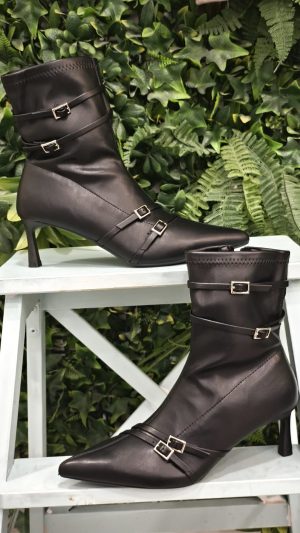 Botas Elegant Black