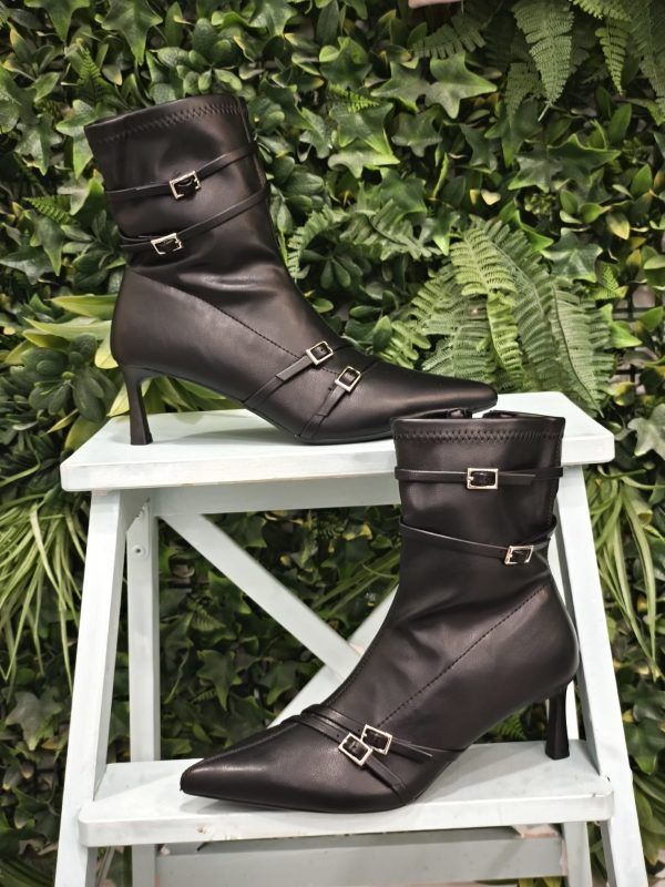 Botas Elegant Black